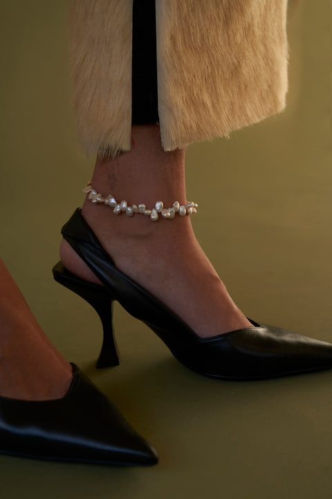 Beatrice Pearl Anklet