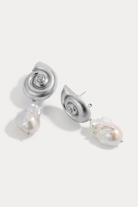 La Mer Baroque Shell Earring