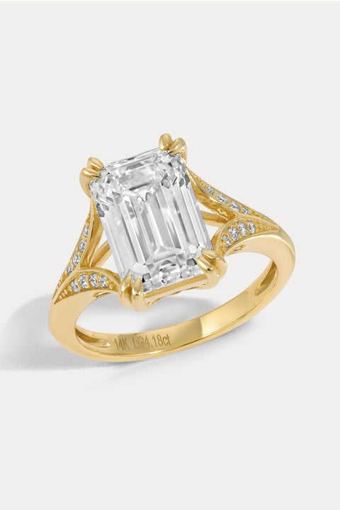 Emerald Cut Diamond Ring