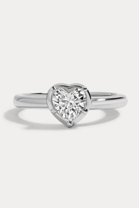 Cleo Heart Ring