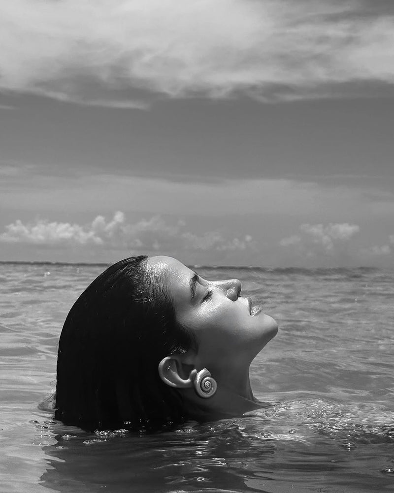La Mer Earrings_@carolyncompres