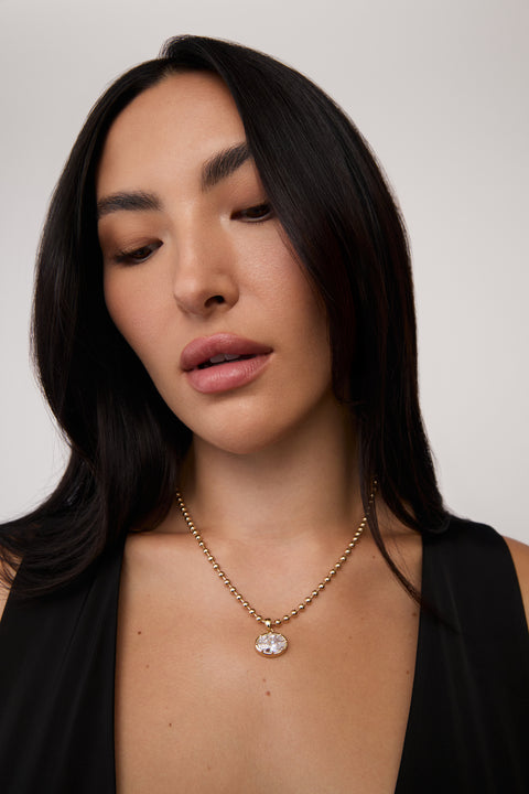 Large Cleo Oval Necklace