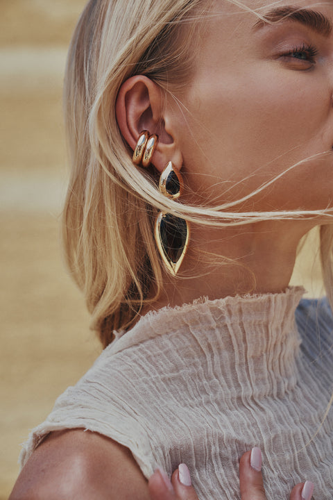 Clear Quartz Teardrop Earrings for Inner Harmony – MASS MoCA