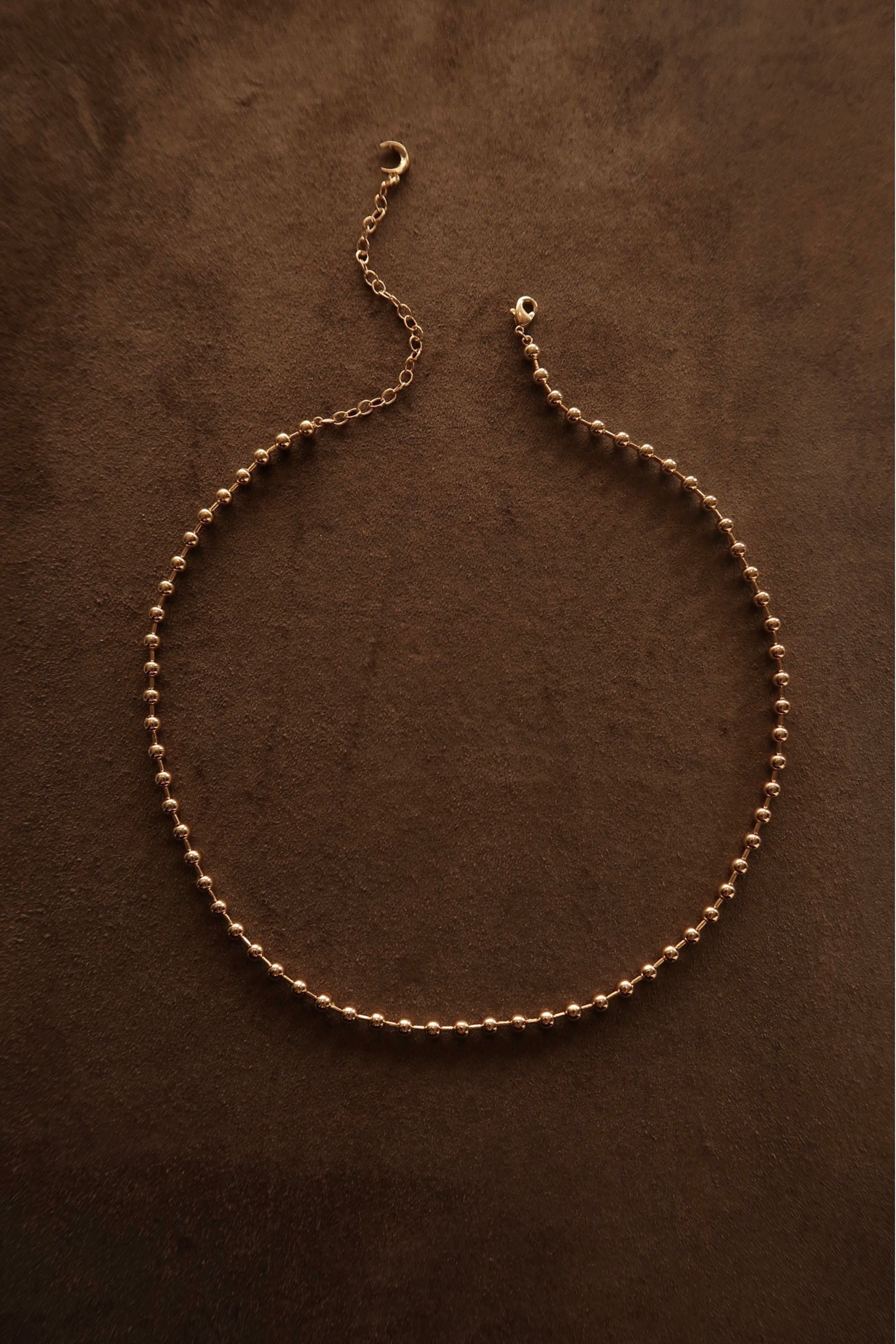 Cleo Chain – Lili Claspe