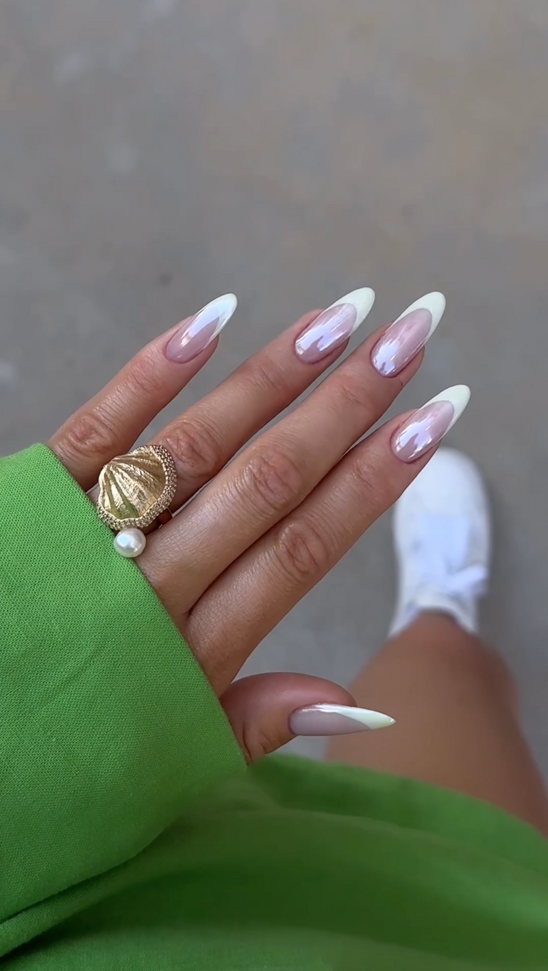 Venus Ring @noor.nailbar