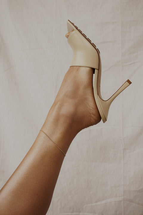 Tiny Curb Link Anklet