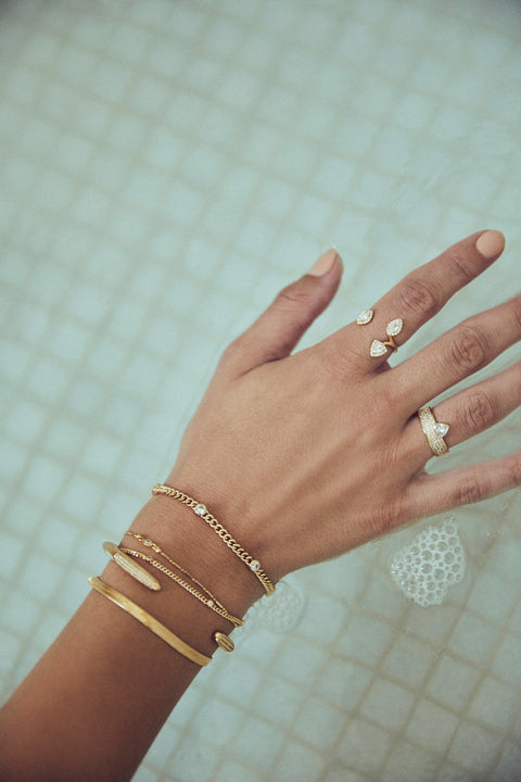 Small Daisy Link Bracelet
