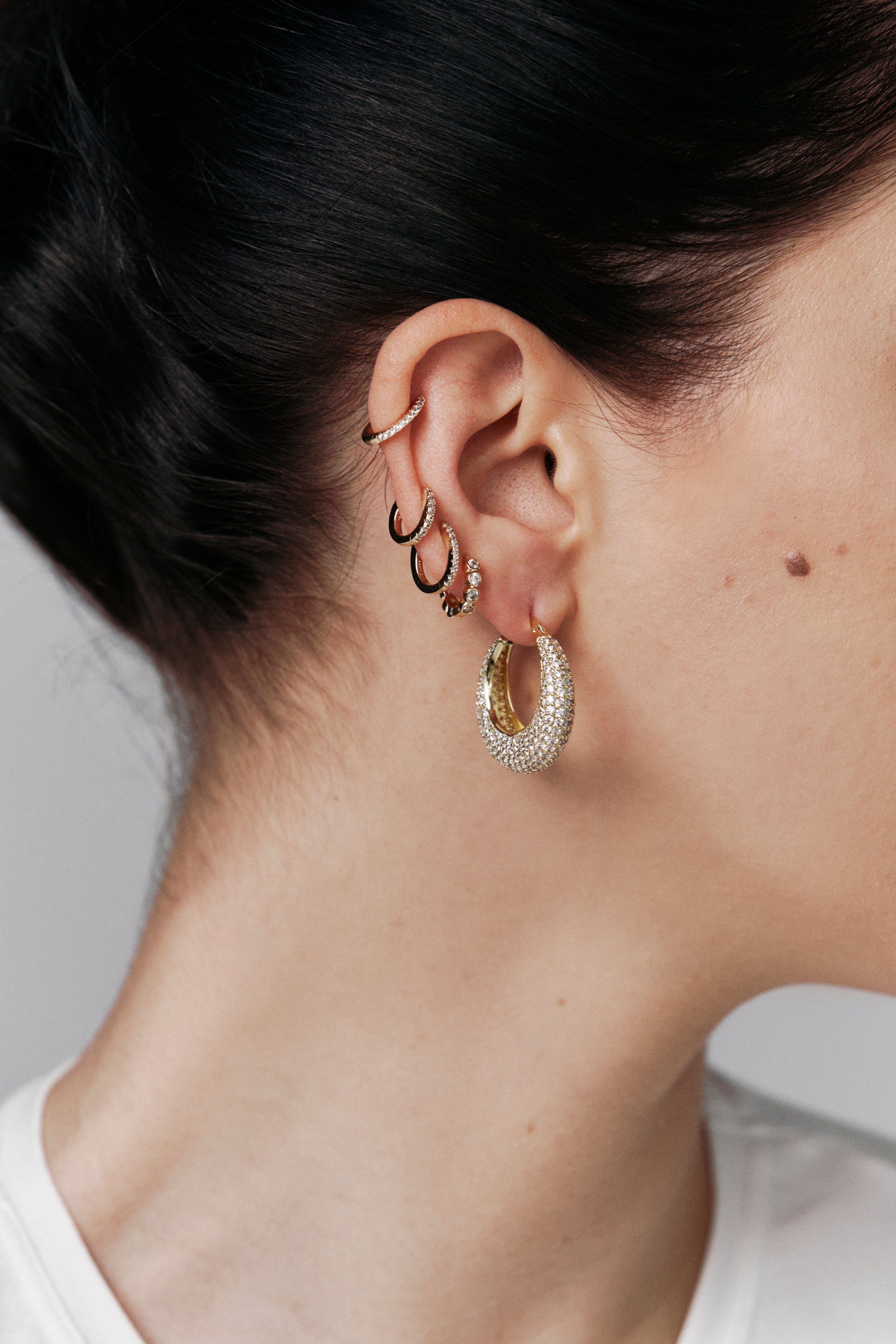 Lili claspe earrings on sale