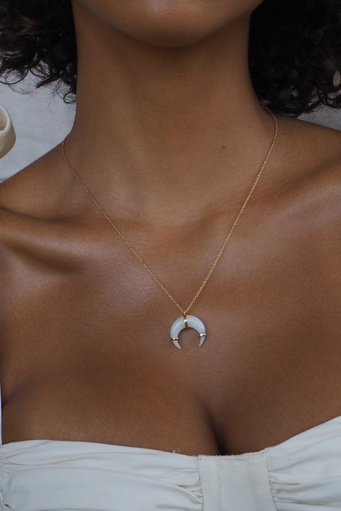 White Cats Eye Hendrix Necklace